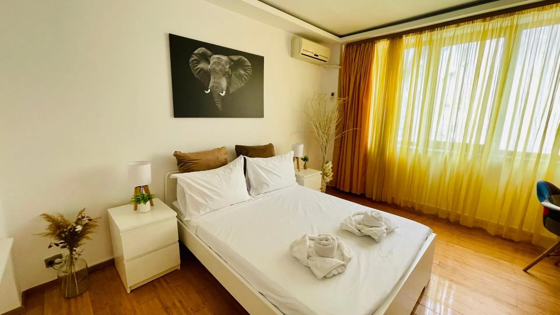 Appartement Old Town Ateneu Studio Boekarest Roemenië